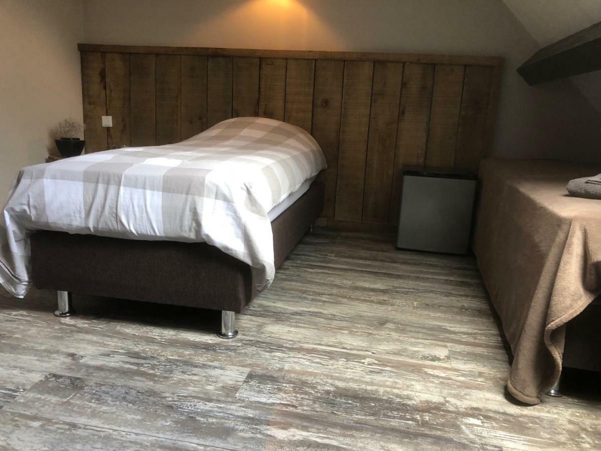 De Bus Bed & Breakfast De Bimd Hoeve מראה חיצוני תמונה